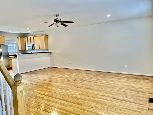 Building Photo - 1368 Timberwood Blvd