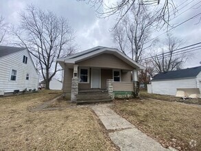Building Photo - 3316 Plaza Dr