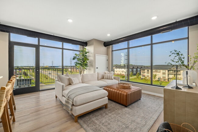 Building Photo - West Haven