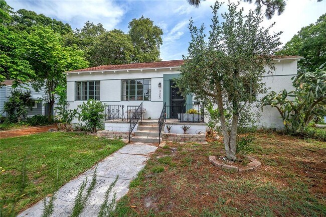 Foto del edificio - 325 W Rio Vista Ct