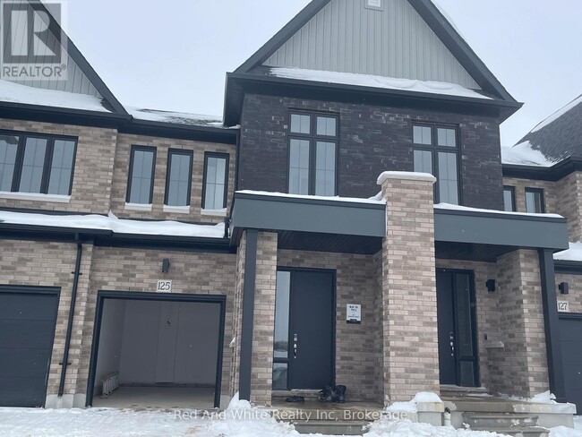 Photo du bâtiment - 125 Manuel St