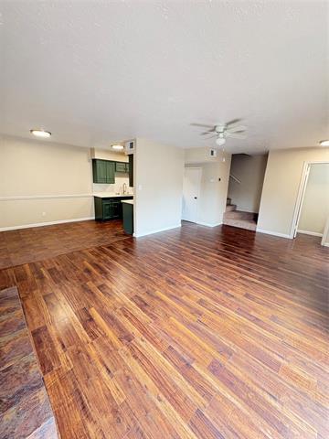 Foto del edificio - 2622 Custer Pkwy