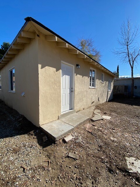 Foto del edificio - 12741 Bradley Ave