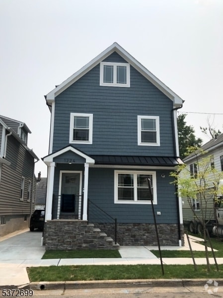 Building Photo - 1224 E Henry St