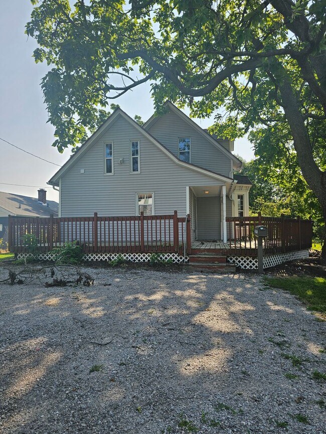 Foto del edificio - 922 N Myrtle St. Davenport, IA 52804
