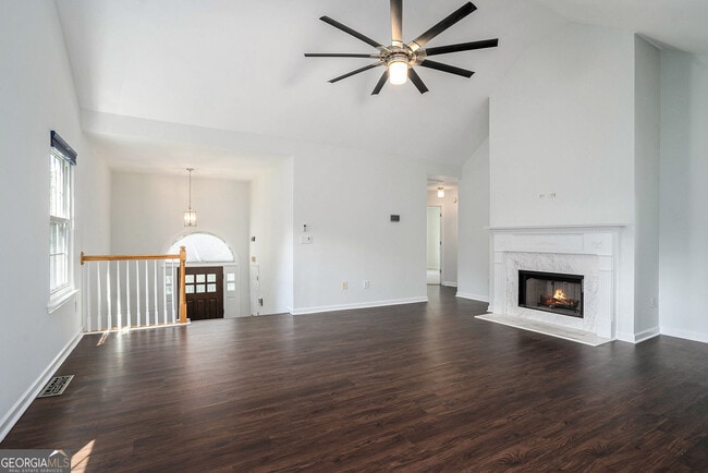 Building Photo - 2121 Cumberland Creek Trail SW