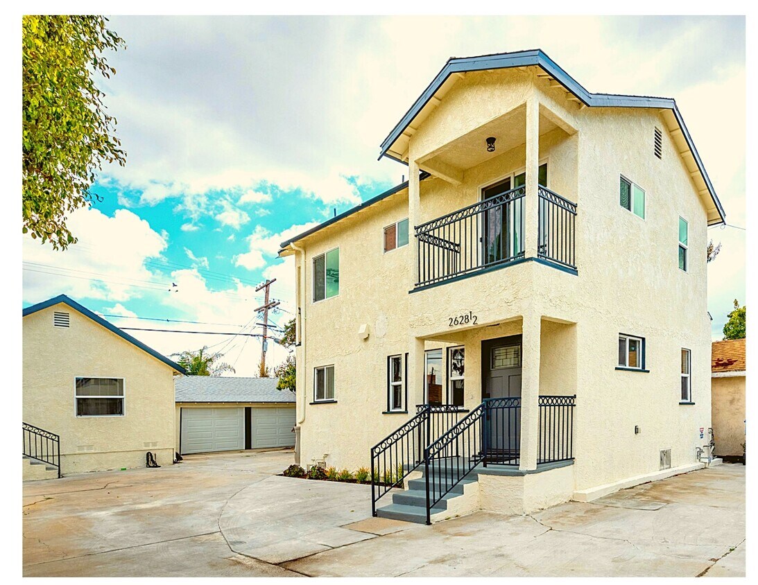 Foto principal - 2628 Vineyard Ave