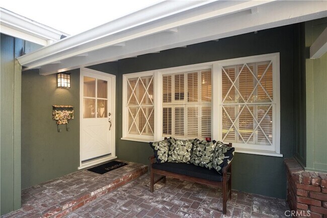 Foto del edificio - 13139 Valleyheart Dr