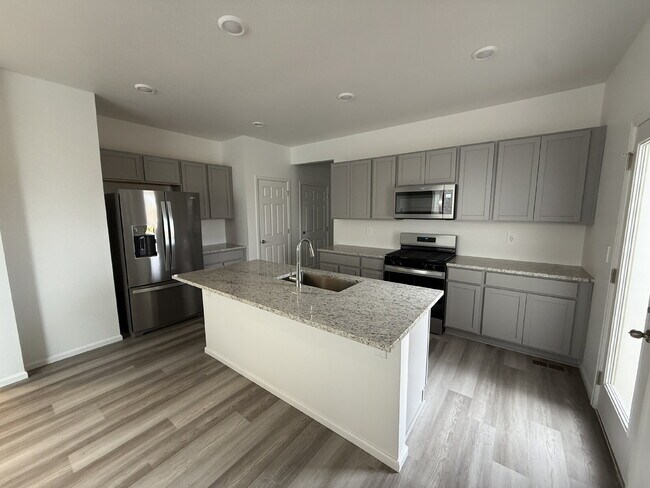 Building Photo - 11343 Pikeminnow Pl