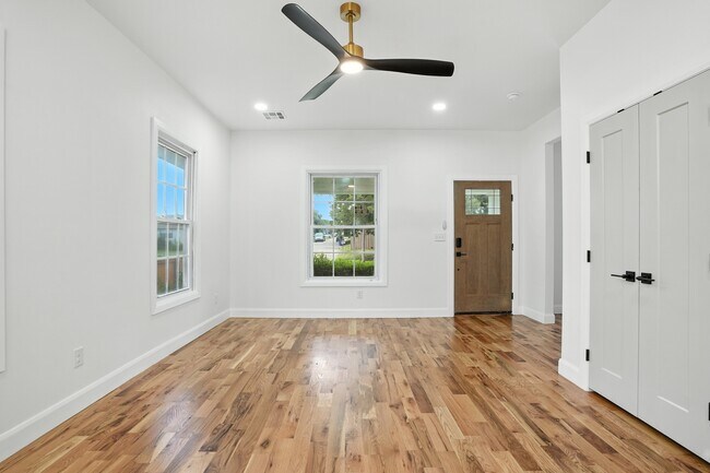 Foto del edificio - 1128 S Atlanta Ave