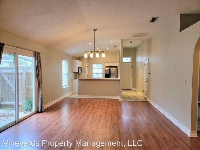 Building Photo - 3 br, 2 bath House - 2921 Alexis Lane
