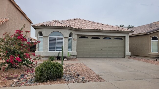 Charming 3 Bedroom, 2 Bathroom Home in a G... - Charming 3 Bedroom, 2 Bathroom Home in a G...