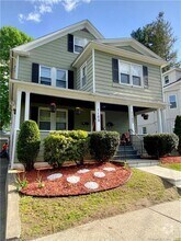 Building Photo - 1105 Hillside Ave
