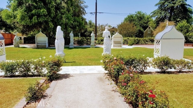 Building Photo - 547 Walnut Ave