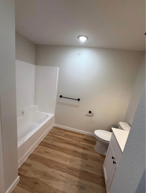 Foto del edificio - 102 8th Ave SW