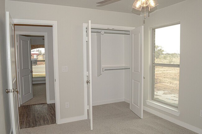 Foto del edificio - New House