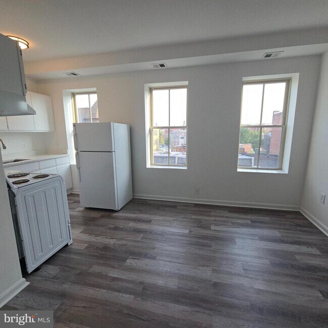 Foto del edificio - 1451 Park Rd NW