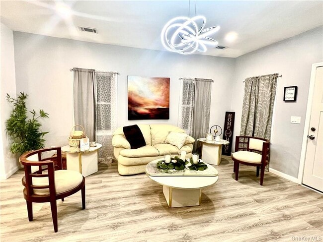 Building Photo - 26 Mill St