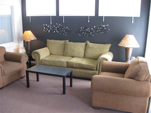 Foto del edificio - 6930 Mount Vernon St