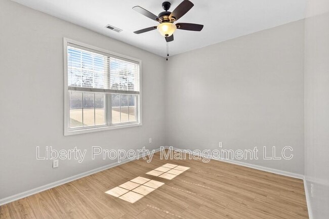 Foto del edificio - 47 Strike Eagle Dr