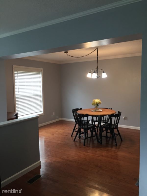 Building Photo - 1332 Hibbard Dr