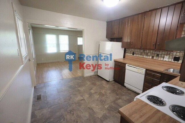 Building Photo - 1709 Herndon Dr