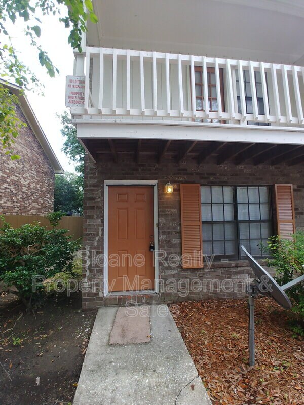 Foto principal - 296 Fleming Rd
