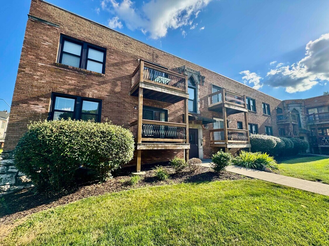 Primary Photo - 4540 Jarboe St