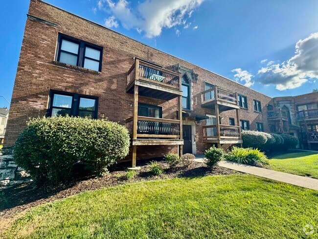 Building Photo - 4540 Jarboe St