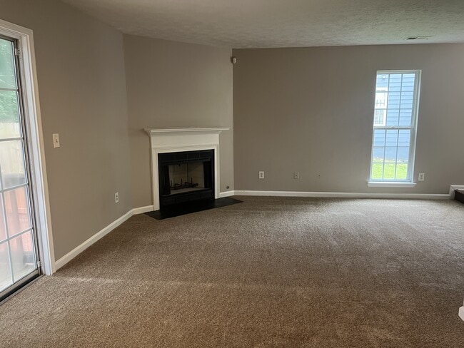 Building Photo - 3476 Kingswood Run