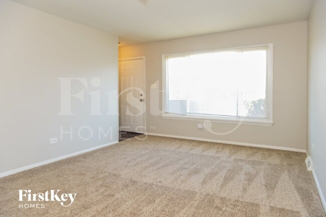 Foto del edificio - 744 Newell Ave