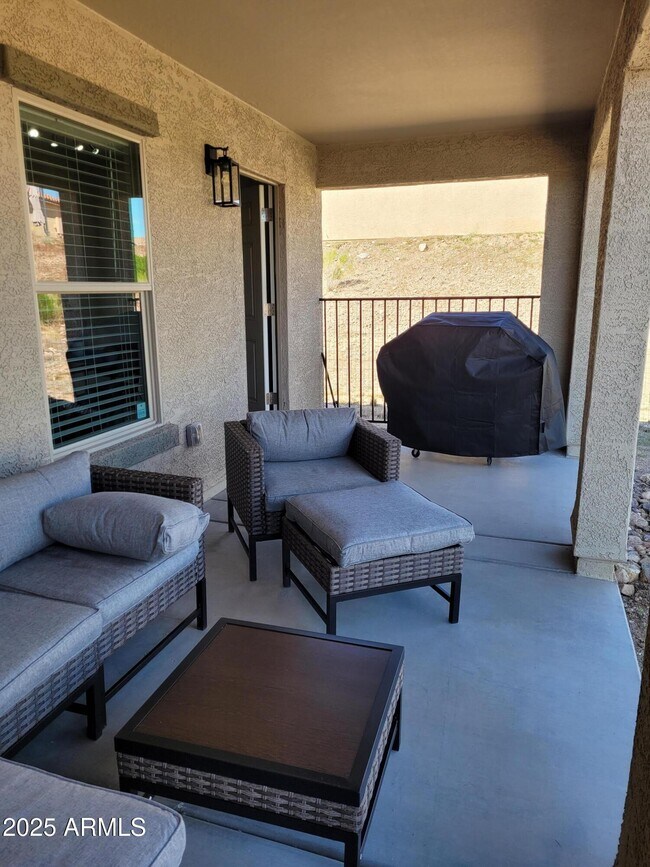 Foto del edificio - 70 W Cottonwood Ln