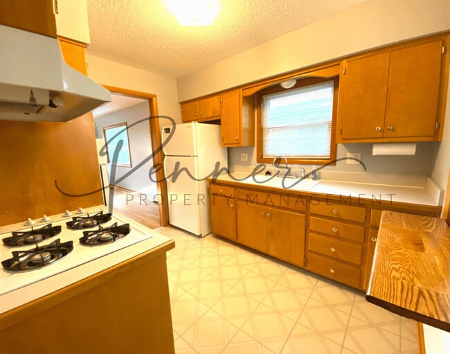 Foto del edificio - 3330 S Oxford Ave