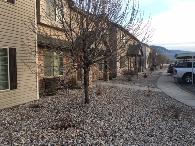 Foto del edificio - Stunning Cedar Townhome