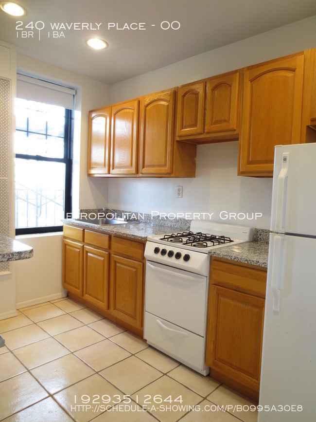 Foto del edificio - 240 Waverly Pl