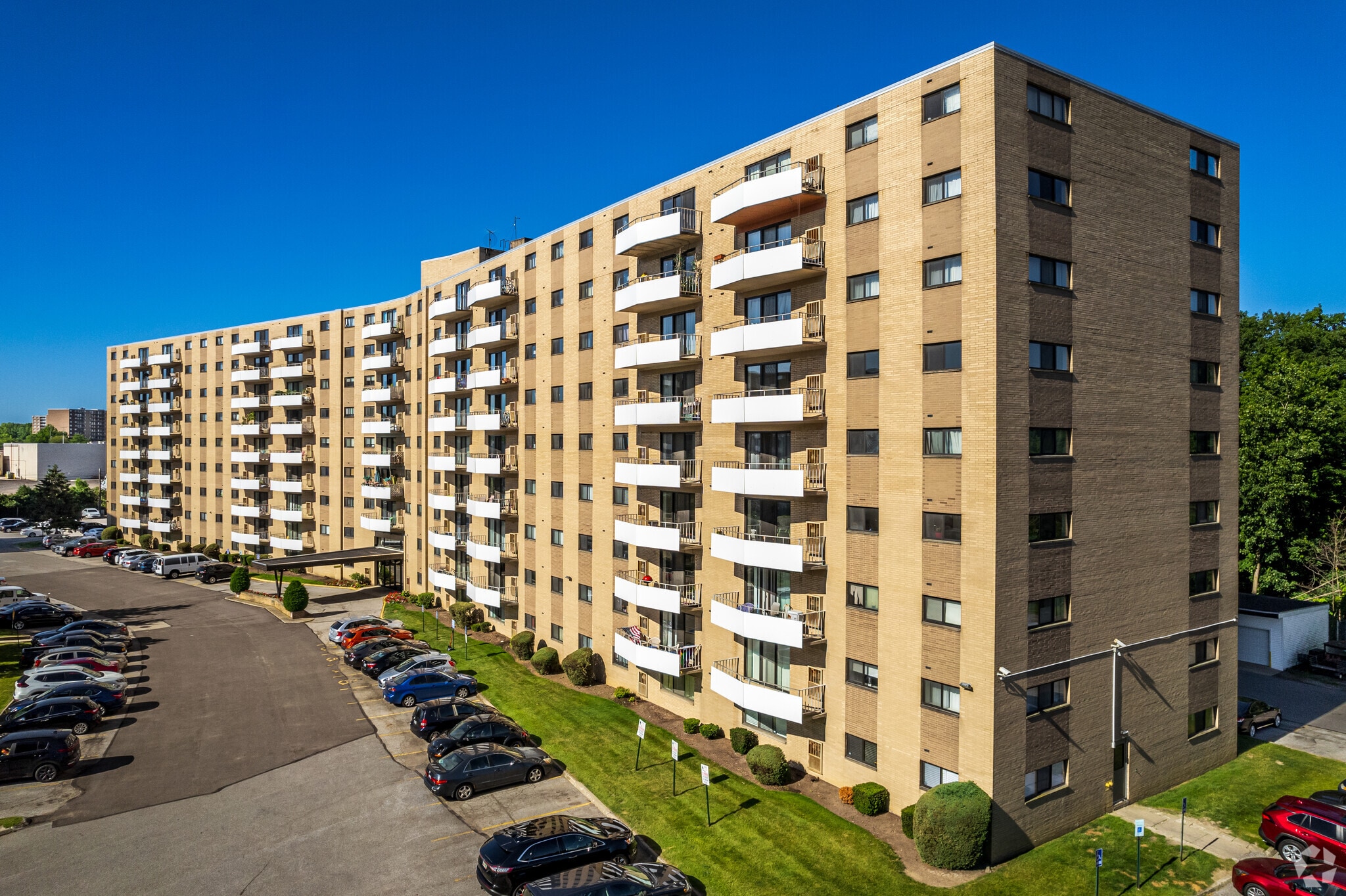 Bishop Park Apartments – photo 1 of 53