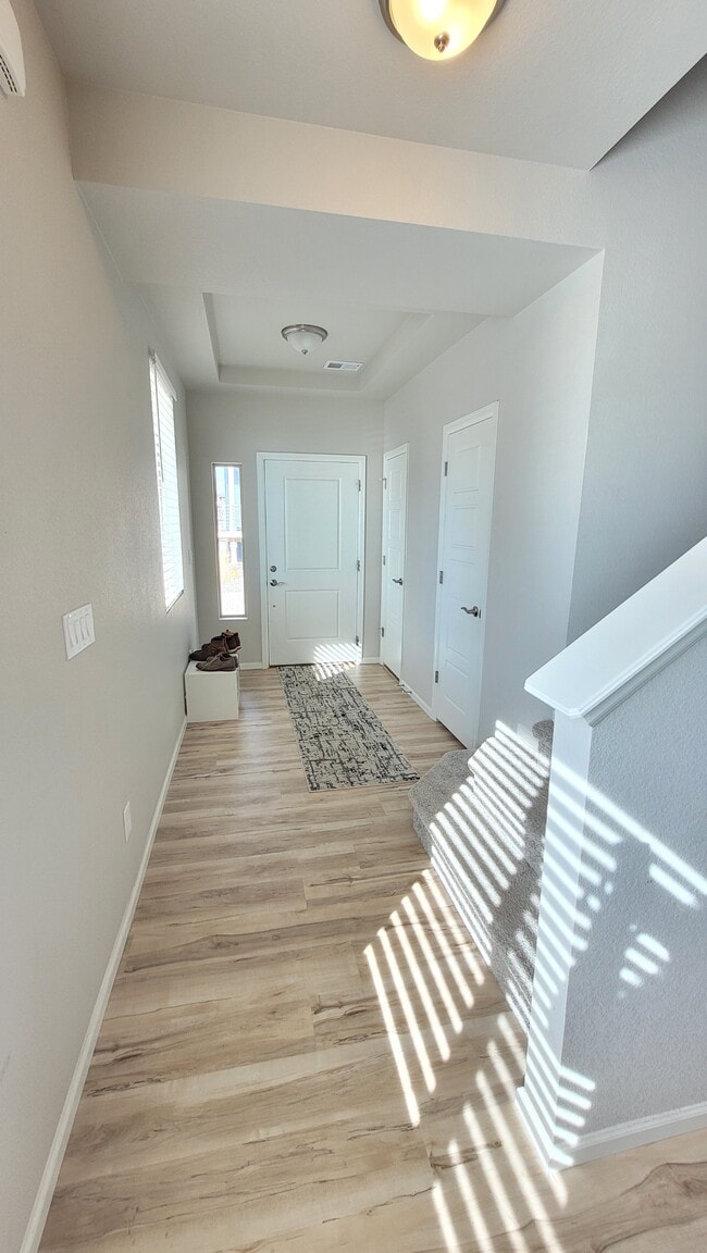 Building Photo - 9172 Baltin Ct