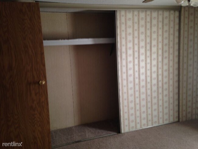 Building Photo - 2 br, 2 bath Mobile Home - 28 1/2 Sand St