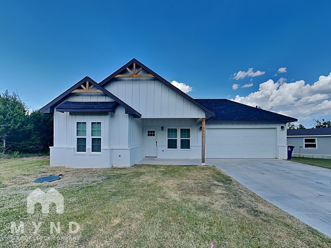 Foto principal - 5621 Van Horn Dr