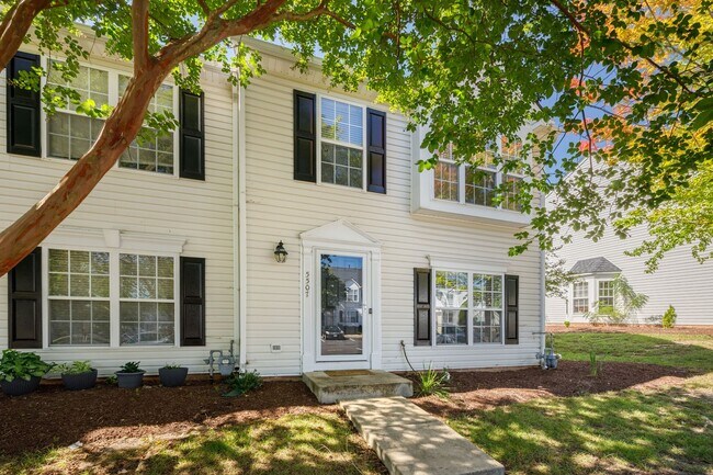 Foto del edificio - 5507 Millstream Ln