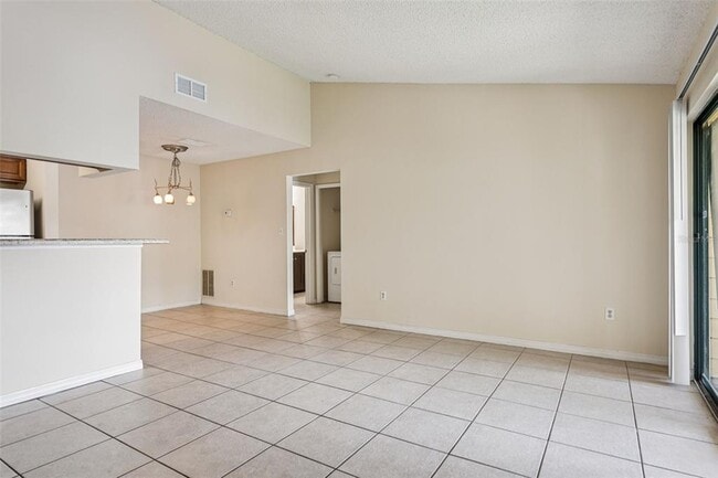 Building Photo - 8645 Fancy Finch Dr