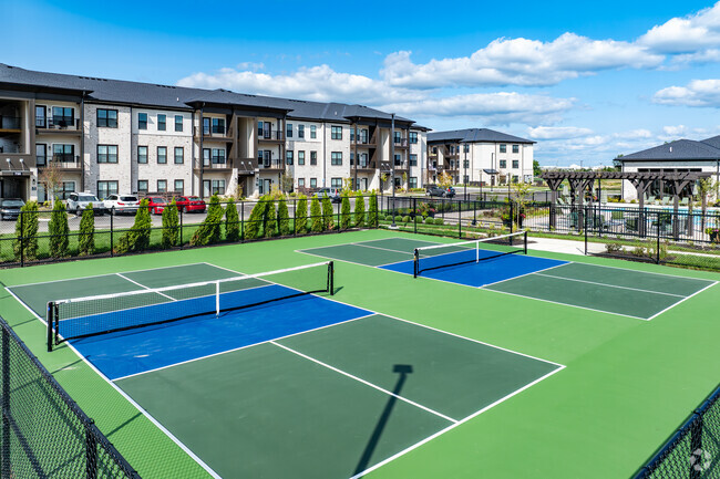 Pickleball Court - Club at Woodside 1