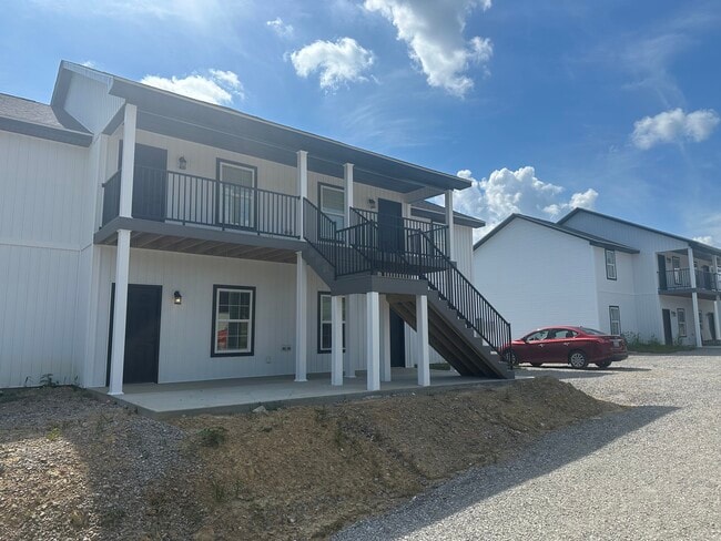 Building Photo - 1291 Barbourville Rd