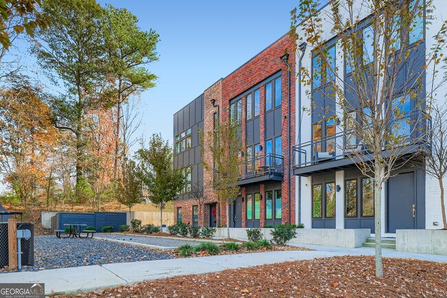 Foto del edificio - 1251 Chelsea Cir NW