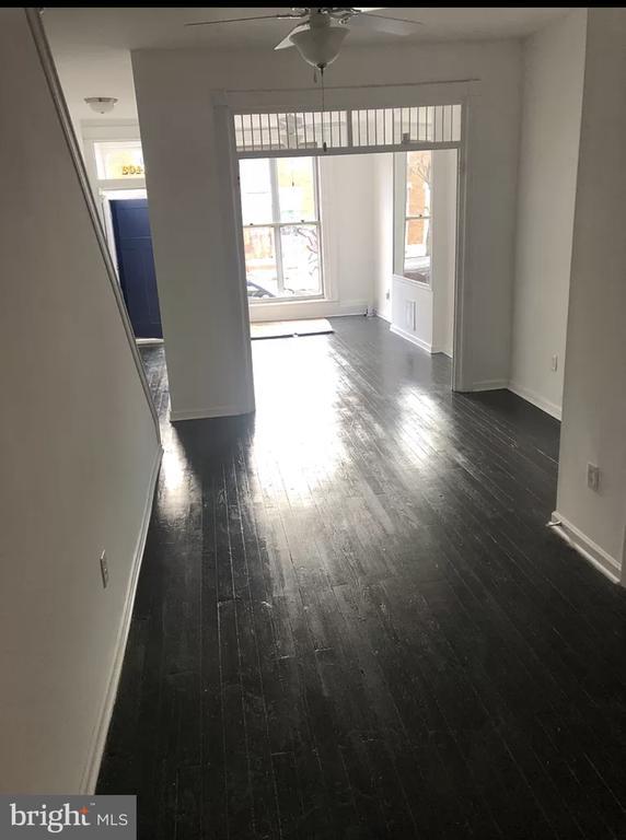 Foto principal - 2402 E Oliver St