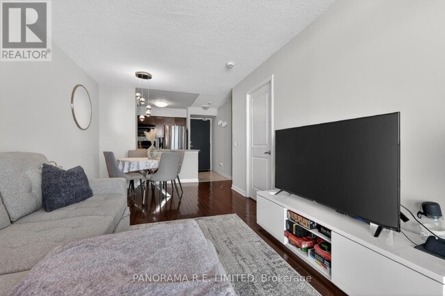 Building Photo - 225 Sherway Gardens Rd