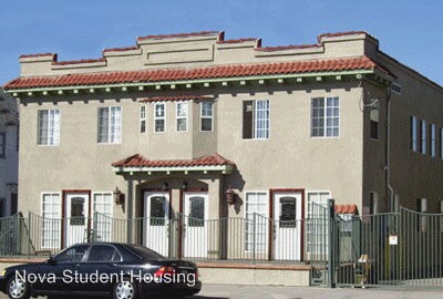 Foto principal - 1359 1/2 W Adams Blvd