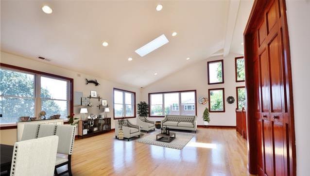 Foto del edificio - 73 Edgewood Ave