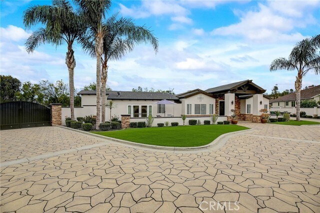 Building Photo - 20191 E Rogers Dr