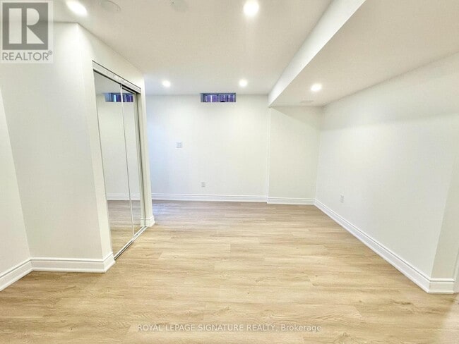 Building Photo - 5915 Churchill Meadows Blvd